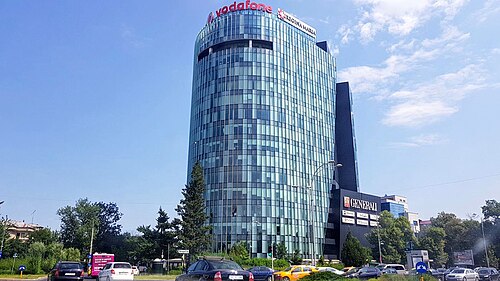 Charles de Gaulle Plaza